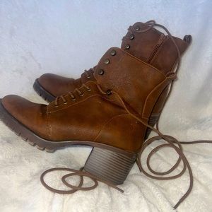 Brown Leather Lace Up Ankle Water Resistant Boot